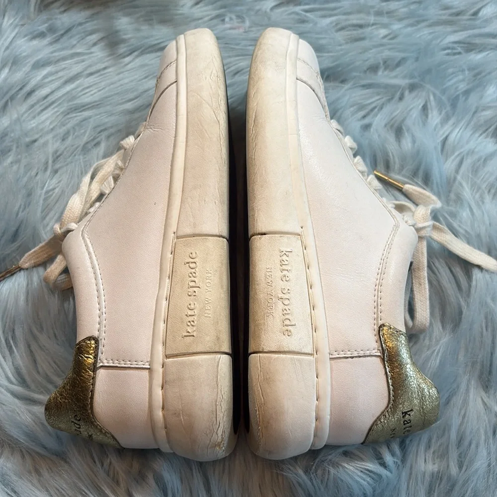 Kate Spade Lift Leather Sneakers in Option White/Gold sz 5